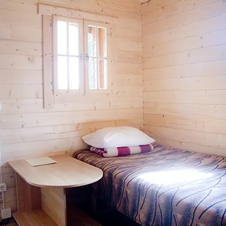 Κάμπινγκ Maennisalu