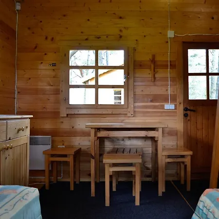 Maennisalu Κάμπινγκ