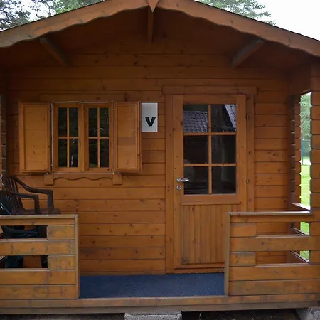 Maennisalu Κάμπινγκ